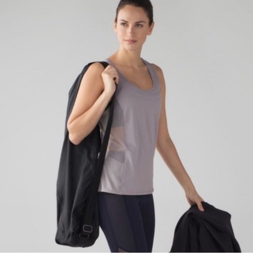 NWT Lululemon Embodiment Tank in Dark Chrome, Size 10